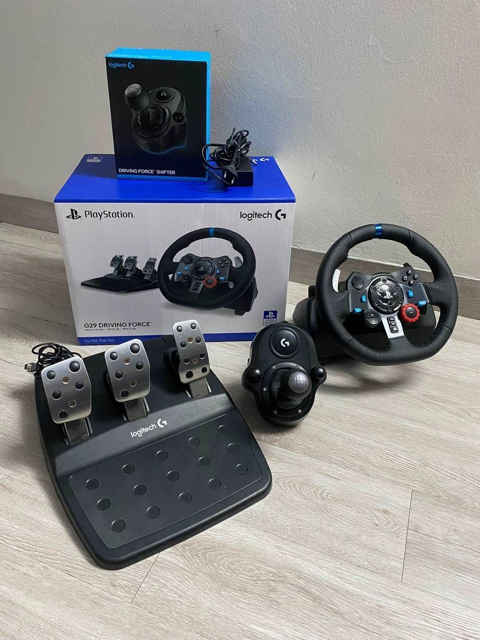 🏁 Logitech G29 Driving Force – Prenez le contrôle de chaque virage !